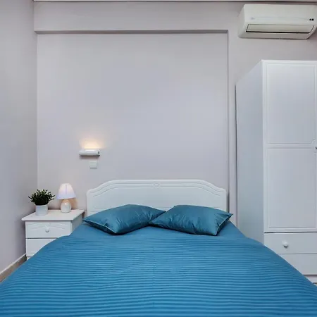 Charlot House Apartment *