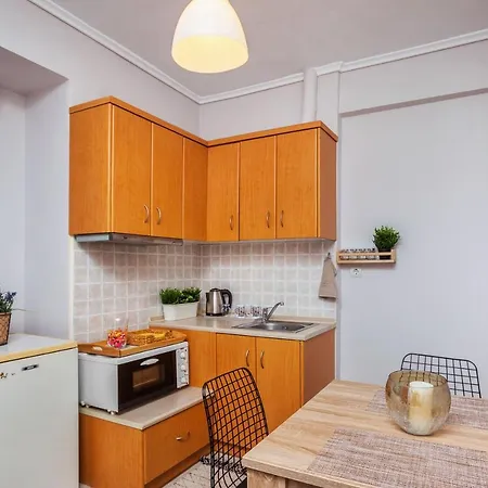 Charlot House Apartment *