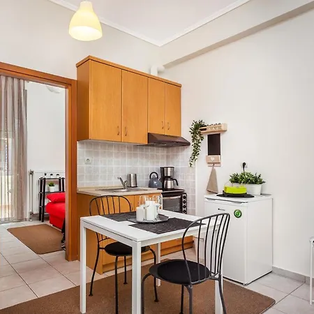 Charlot House Apartment *